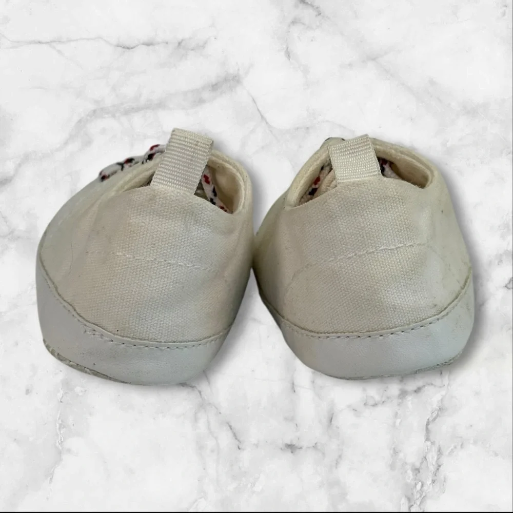 Baby Gap crib shoes size 12-18 months